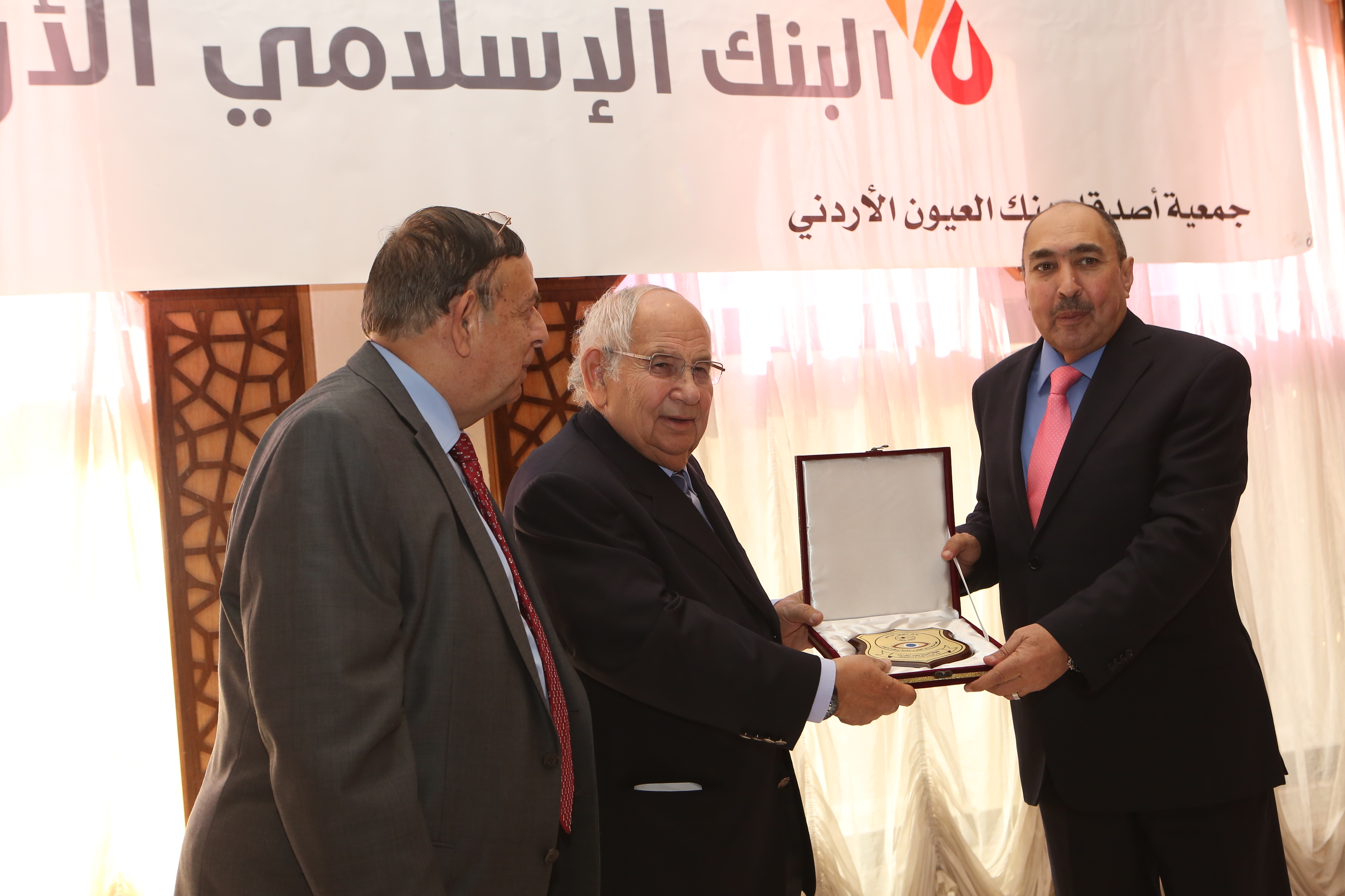 honoring-ceremony- - صورة 33